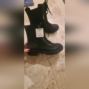 Blowfish combat boot